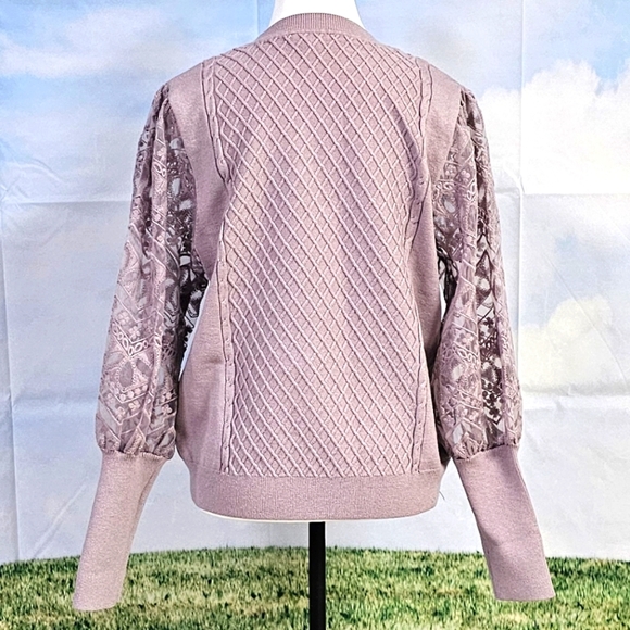 CALIGRAPHIE | BUTTER SOFT LACE PUFF SLEEVE KNIT SWEATER - Picture 6 of 16